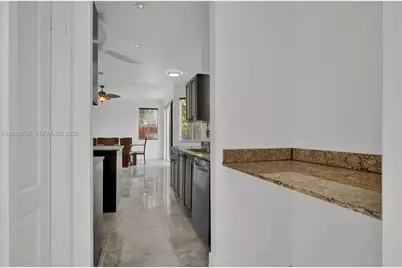 1924 SE 21st Ct, Homestead, FL 33035 - Photo 13