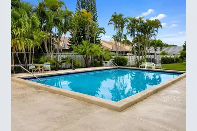 7454 NW 34th St, Lauderhill, FL 33319 - Photo 15