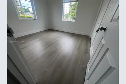 1326 SW 6th St #10, Miami, FL 33135 - Photo 13