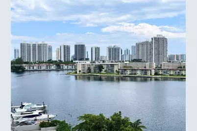 18041 Biscayne Blvd #803, Aventura, FL 33160 - Photo 1