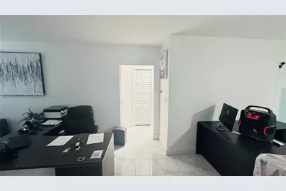 6212 SW 24th St, Miami, FL 33155 - Photo 9