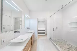 4480 NW 8th Pl, Plantation, FL 33317 - Photo 13