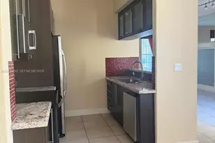 14615 SW 5th St, Pembroke Pines, FL 33027 - Photo 23