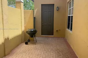 14615 SW 5th St, Pembroke Pines, FL 33027 - Photo 27