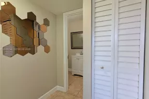 10765 SW 108th Ave, Miami, FL 33176 - Photo 11