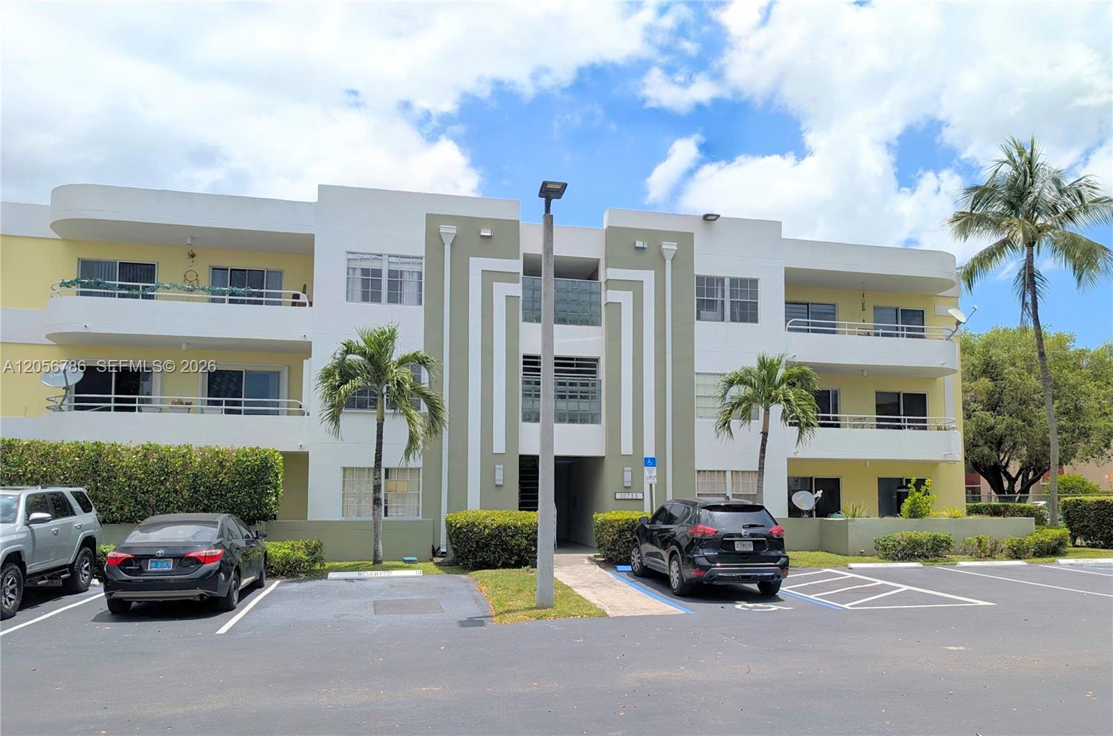 10765 SW 108th Ave #303 - 10765 SW 108th Ave #303, Miami, FL 33176 Luxury Property | Jose Angel Pina