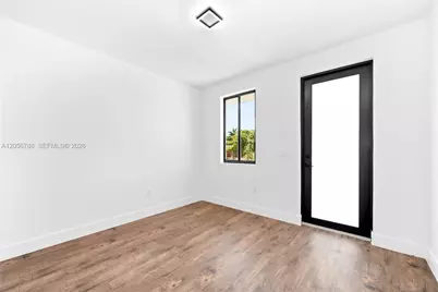 854 SW 1st St, Florida City, FL 33034 - Photo 5