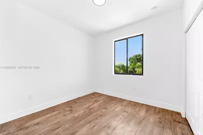 854 SW 1st St, Florida City, FL 33034 - Photo 17