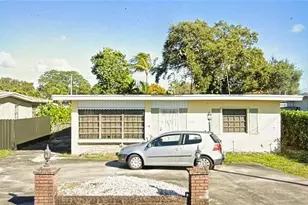 6447 SW 32nd St, Miami, FL 33155 - Photo 1