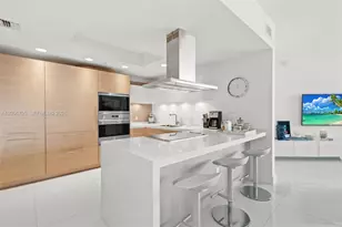 17111 Biscayne Blvd, North Miami Beach, FL 33160 - Photo 7