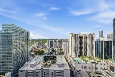 1000 Brickell Plz #3211, Miami, FL 33131 - Photo 27