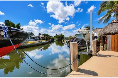 963 Nautilus Isle #0, Dania Beach, FL 33004 - Photo 15