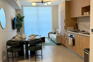 11 NE 6th St, Miami, FL 33132 - Photo 5