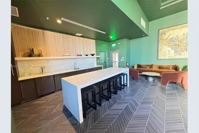 11 NE 6th St #705, Miami, FL 33132 - Photo 39