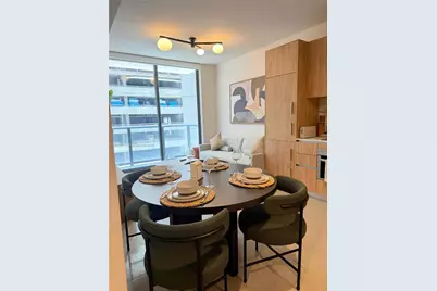 11 NE 6th St #705, Miami, FL 33132 - Photo 7