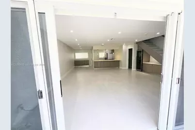 7342 Gary Ave, Miami Beach, FL 33141 - Photo 25
