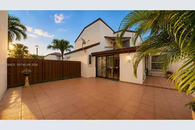 635 NW 97th Pl, Miami, FL 33172 - Photo 17