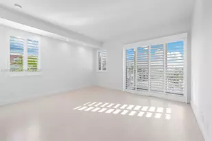348 Elm St, Hollywood, FL 33019 - Photo 27