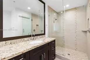 348 Elm St, Hollywood, FL 33019 - Photo 35