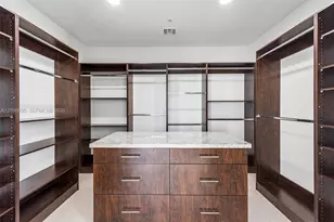 348 Elm St, Hollywood, FL 33019 - Photo 29