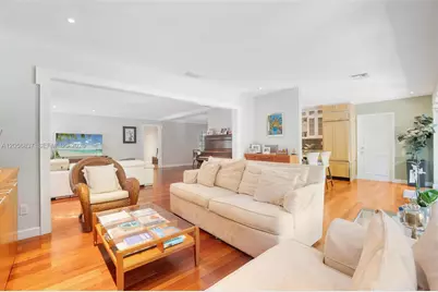412 Gerona Ave, Coral Gables, FL 33146 - Photo 7