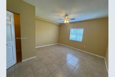 1133 Golden Lakes Blvd #812, West Palm Beach, FL 33411 - Photo 3
