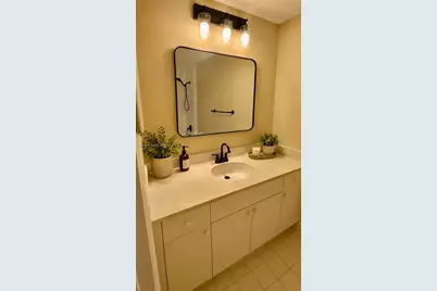 1133 Golden Lakes Blvd #812, West Palm Beach, FL 33411 - Photo 9