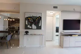 7825 NW 107th Ave, Doral, FL 33178 - Photo 17