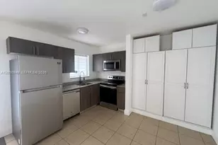920 SE 2nd Ave, Hallandale Beach, FL 33009 - Photo 3
