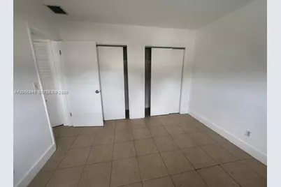 920 SE 2nd Ave #7, Hallandale Beach, FL 33009 - Photo 11