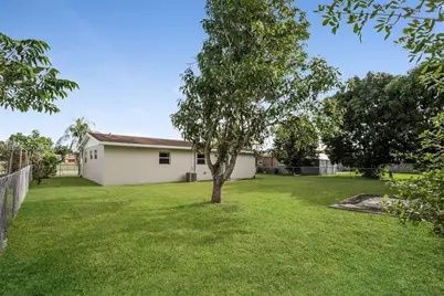 14971 SW 304th St, Homestead, FL 33033 - Photo 15