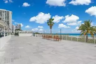5601 Collins Ave, Miami Beach, FL 33140 - Photo 19