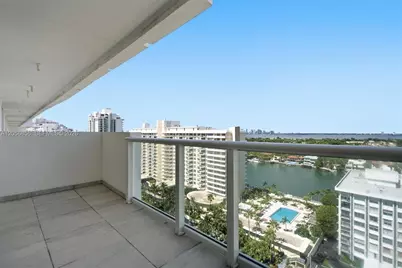 5601 Collins Ave #1723, Miami Beach, FL 33140 - Photo 3