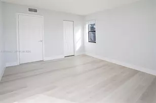 1000 NW 106th Terrace, Pembroke Pines, FL 33026 - Photo 17