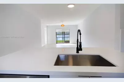 [Address not provided], Pembroke Pines, FL 33026 - Photo 11