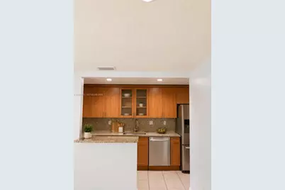 617 SW 96th Ct #1, Miami, FL 33174 - Photo 9