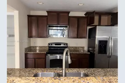 360 Carina Cir #360, Other City - In The State Of Florida, FL 32773 - Photo 3