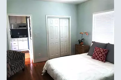 8024 Harding Ave #5A, Miami Beach, FL 33141 - Photo 1