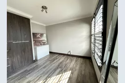 610 8th St #101, Miami Beach, FL 33139 - Photo 9