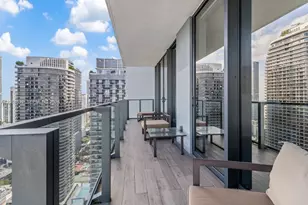 88 SW 7th St, Miami, FL 33130 - Photo 5
