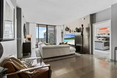 88 SW 7th St #3909, Miami, FL 33130 - Photo 1