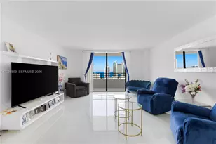 2500 Parkview Dr, Hallandale Beach, FL 33009 - Photo 17
