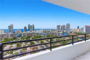 2500 Parkview Dr, Hallandale Beach, FL 33009 - Photo 11