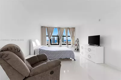 2500 Parkview Dr #2405, Hallandale Beach, FL 33009 - Photo 31