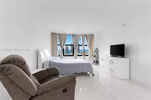 2500 Parkview Dr, Hallandale Beach, FL 33009 - Photo 31