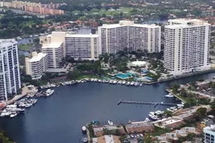 2500 Parkview Dr, Hallandale Beach, FL 33009 - Photo 57