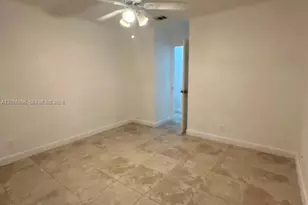 3330 N Pinewalk Dr N, Margate, FL 33063 - Photo 3