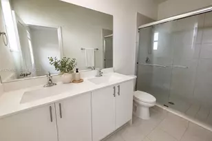 11846 SW 246th Ln, Homestead, FL 33032 - Photo 13