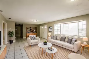 7171 SW 10th Ct, Pembroke Pines, FL 33023 - Photo 3