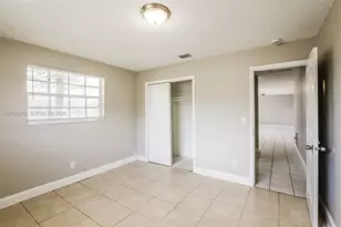 7171 SW 10th Ct, Pembroke Pines, FL 33023 - Photo 11